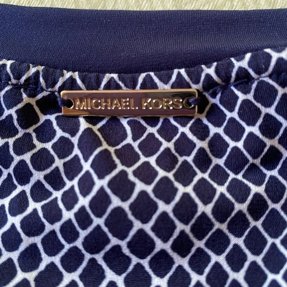 MICHAEL KORS Womens Stretch Printed Bell Sleeve V Neck Short Shift Dress M
